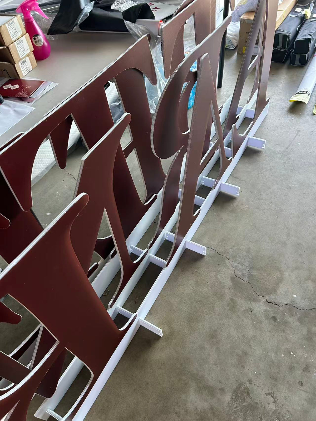 瓦楞板字